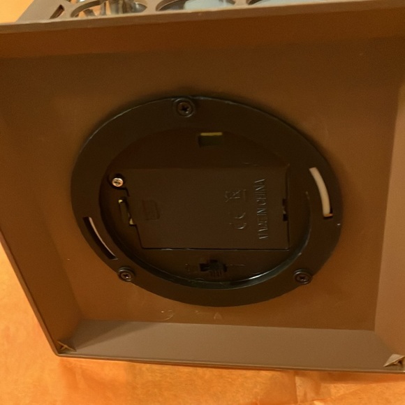 Brown lantern with realistic, colorful leaves, and lights up - Picture 5 of 7